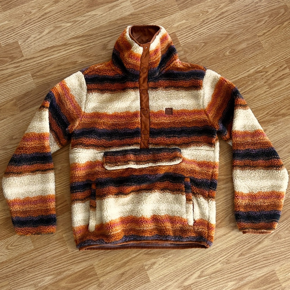 Women’s Billabong Sherpa Pullover- new condition